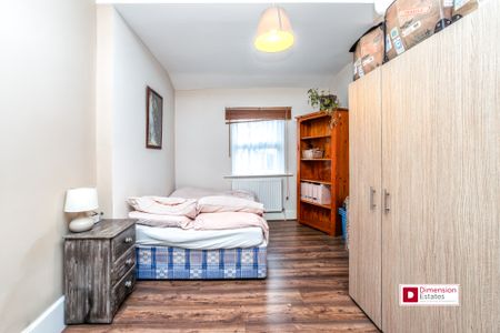 Walsingham Road, E5, London - Photo 5