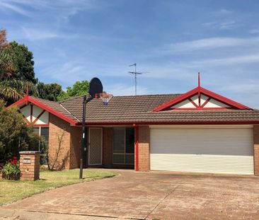 7 Medwin Place, Quakers Hill NSW 2763 - House For Rent | Domain - Photo 6