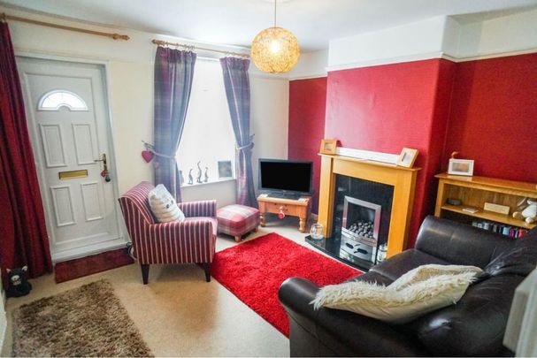2 bedroom terraced house to rent - Photo 1