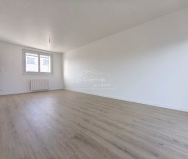 Location Maison 5 pièces 87m² DONGES 44480 - Photo 1