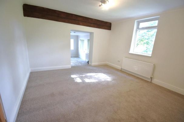 3 bedroom flat to rent - Photo 1