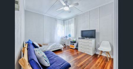 Charming Post War Home on Large Corner Block - Photo 2