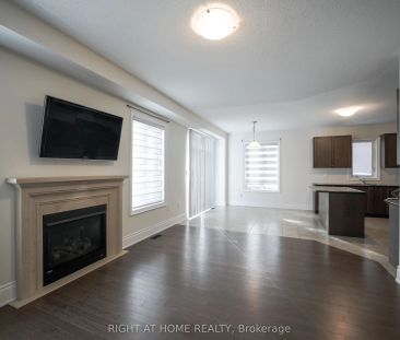 30 Alistair Crescent #upper - Photo 4