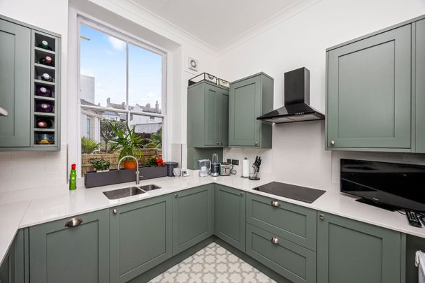 Chichester Terrace, Chichester House Chichester Terrace, BN2 - Photo 1