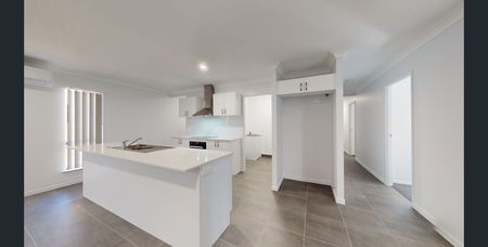 12 Karanya St, Mount Louisa QLD 4814 - House For Rent | Domain - Photo 5