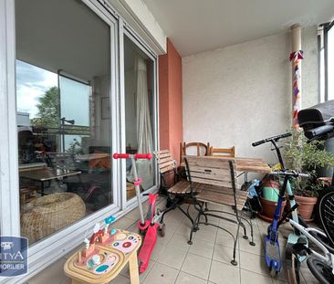 Location Appartement 3 pièces 72m² VILLEURBANNE 69100 - Photo 1