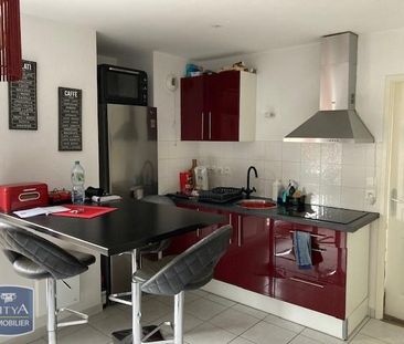 Location Appartement 2 pièces 50m² CREUTZWALD 57150 - Photo 2