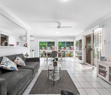 DUAL LIVING OASIS - Photo 2