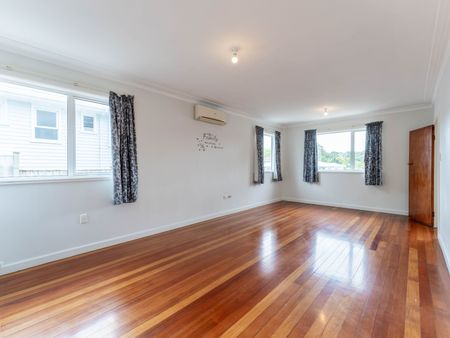 12 Norman Rd, Titirangi - Photo 5