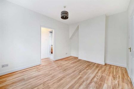 Abbey Road, Colliers Wood, SW19 - Photo 2