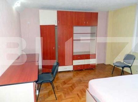 4 camere, 120 mp, imobil nou, mobilat modern, zona UMF - Photo 5