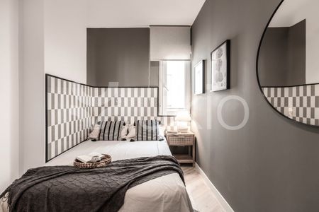 Madrid Capital, Community of Madrid 28010 - Photo 2