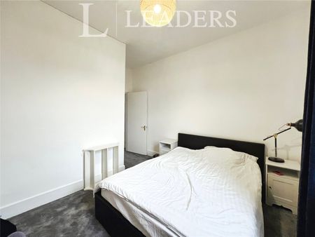 1 bedroom studio to rent School Lane, Buckingham, Buckinghamshire, MK18 - Photo 3