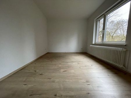 Demnächst frei! 2-Zimmer-Wohnung in Wilhelmshaven Hansaviertel - Photo 2