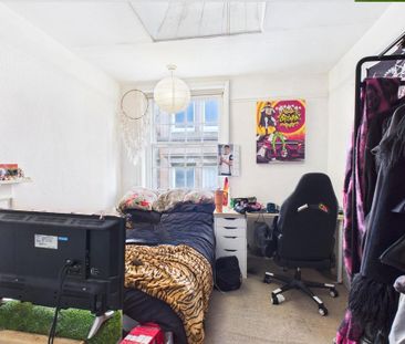 3 bedroom apartment to rent - Photo 5