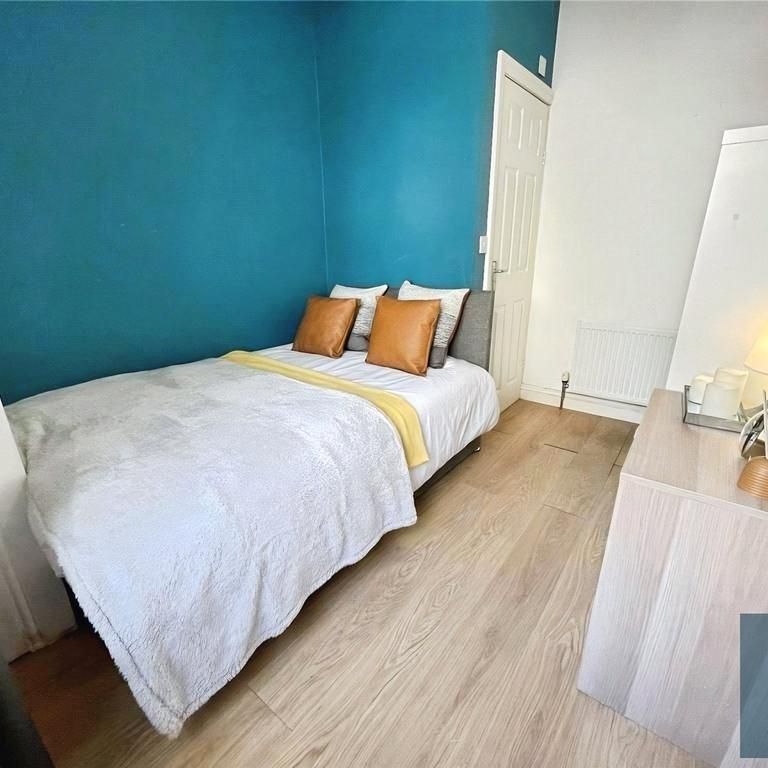 1 bedroom in a house share to rent - Photo 1
