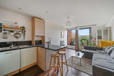1 bedroom flat to rent - Photo 2