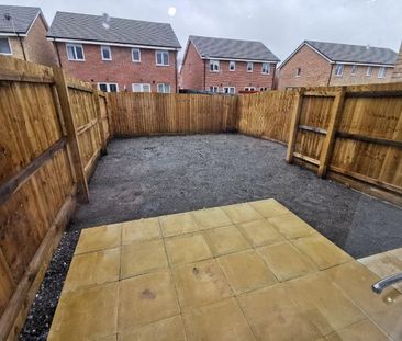 2 bedroom semi-detached house to rent - Photo 1