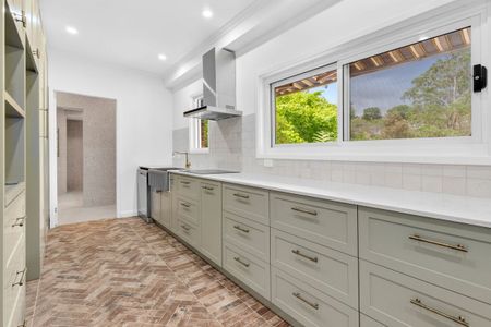 PERFECTLY SITUATED FLAT - Photo 3