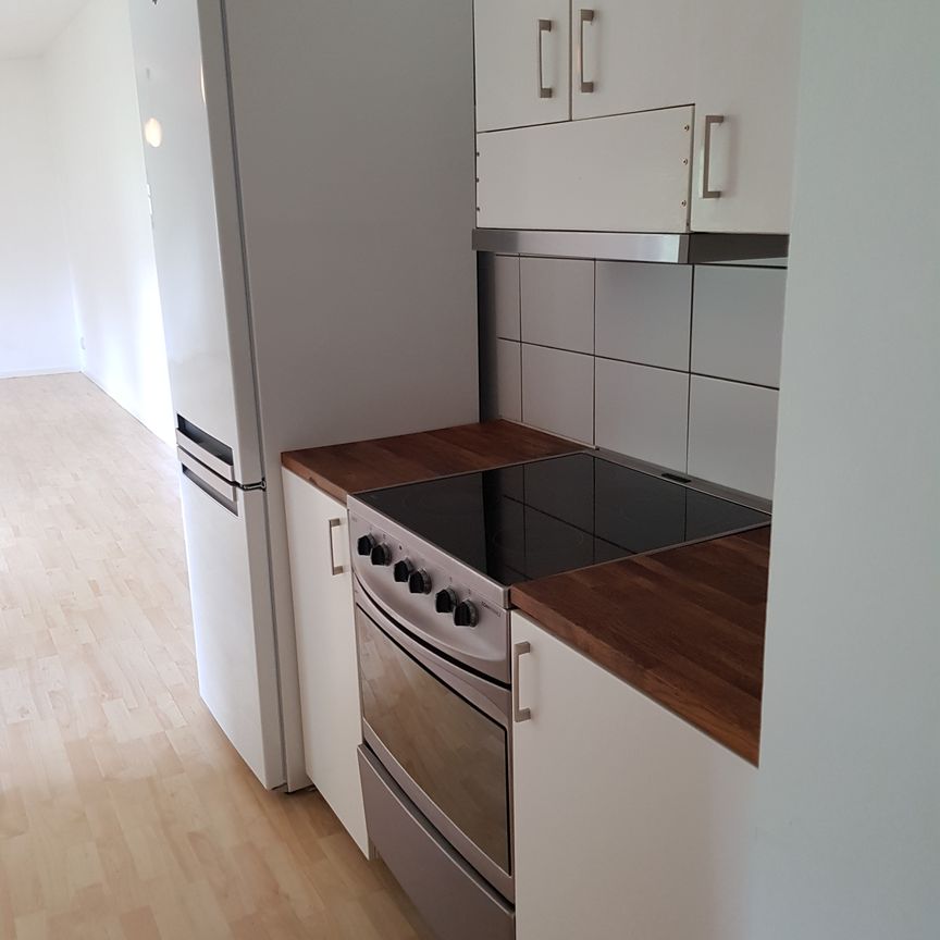 Gustavsgatan, Tomelilla - Photo 1