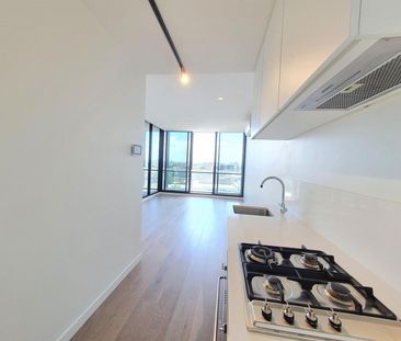 311/65 Dudley Street, West Melbourne VIC 3003 - Apartment For Rent ... - Photo 4