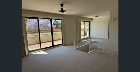 Great Location in Wollstonecraft - Photo 3