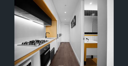 Partly Furnished 2 Bedroom Apartment - Photo 2