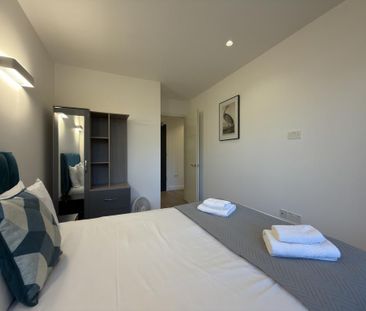 2 bedroom ground floor flat to rent - Photo 1