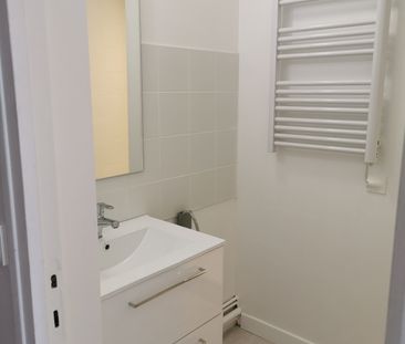 Location Appartement 1 pièce 21m² - Photo 2