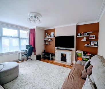 2 Bed Maisonette, Radnor Road, HA1 - Photo 1