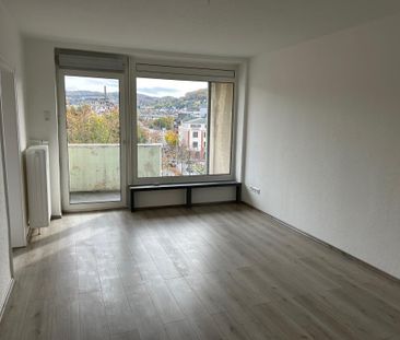 2 room apartment in the city with a fantastic view - Photo 1