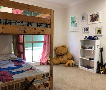 20 Bendigo Cres, Tallai QLD 4213 - House For Rent | Domain - Photo 1