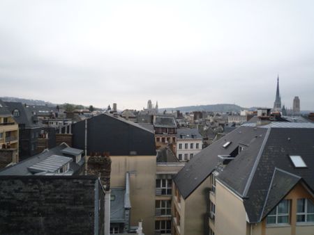Location Appartement 2 pièces 47m² ROUEN 76000 - Photo 2