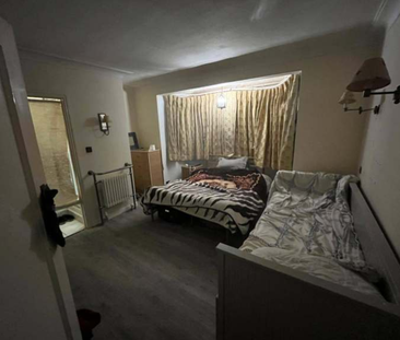 5 bedroom detached house to rent - Photo 6