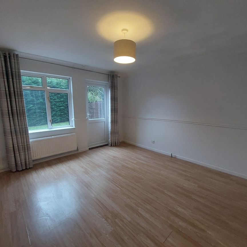 Monmouth Close, Eastleigh, Chandlers Ford - Photo 1