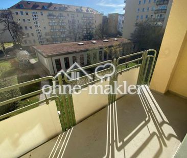 möbliertes Zimmer in 4er-Wohngemeinschaft *Top-Lage!* - Photo 3