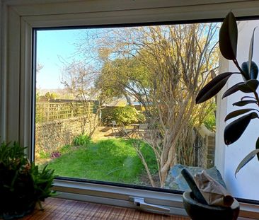 3 Bed Terraced House, Ladysmith Road, BN2 - Photo 3