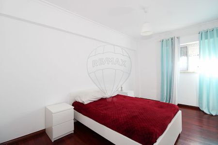Apartamento T4 em Lisboa - Photo 4