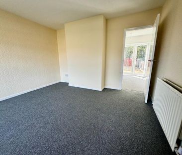 3 bedroom terraced house to rent - Photo 6