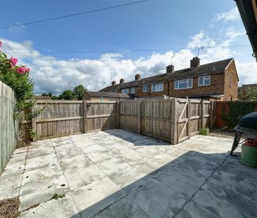 3 bedroom house to rent - Photo 2