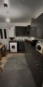 Room in a Shared House, Millais Road, E11 - Photo 3
