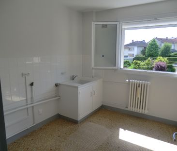 Location Appartement 4 pièces 74m² LIMOGES 87000 - Photo 2