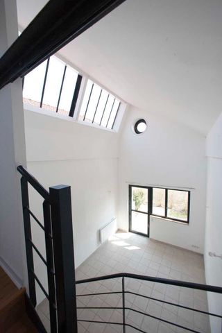 Loft Industriel en duplex - Photo 3