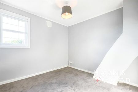 2 bedroom terraced house to rent - Photo 4