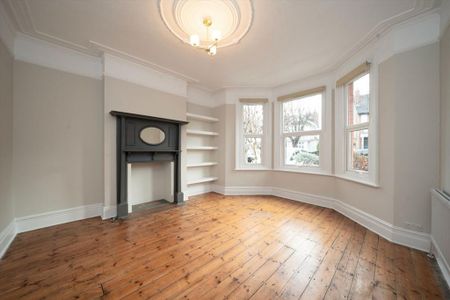 6 bedroom semi-detached house to rent - Photo 3