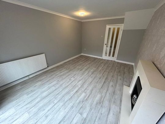 2 bedroom semi-detached house to rent - Photo 1