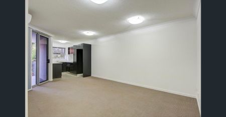 Labrador Apartment - Central Location - Photo 2