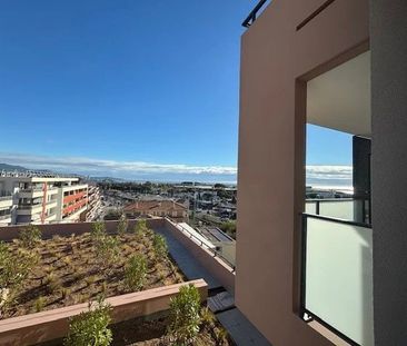 Location Appartement 2 pièces 41m² ST LAURENT DU VAR 06700 - Photo 5
