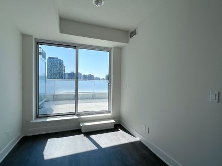 For Lease - 188 Fairview Mall Drive Unit# 607, Toronto, Ontario - Photo 3