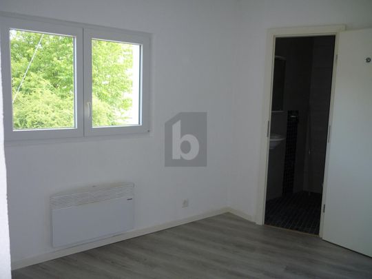 BIEN SITUÉ PROCHE DU LAC! - Foto 1